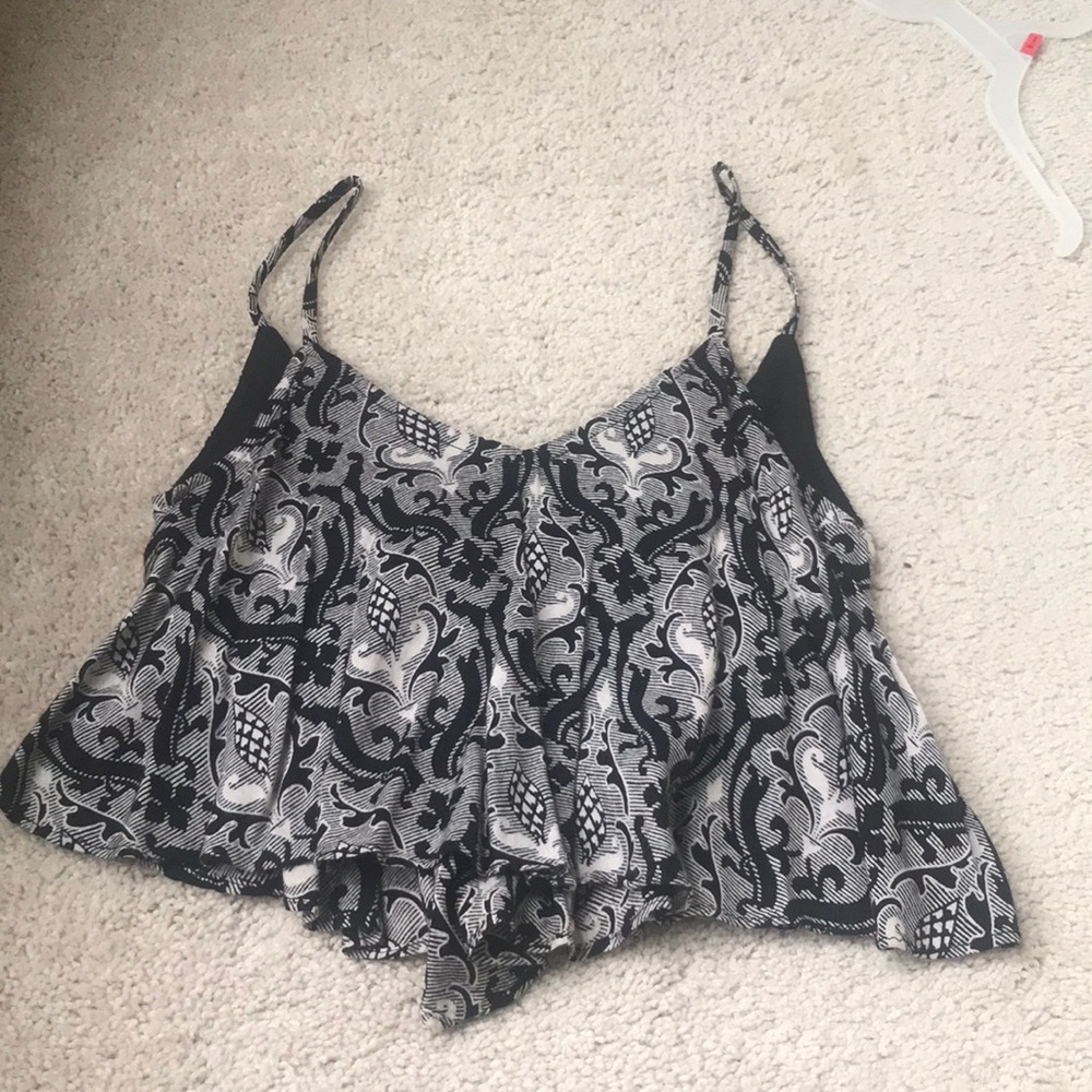 Cropped shirt